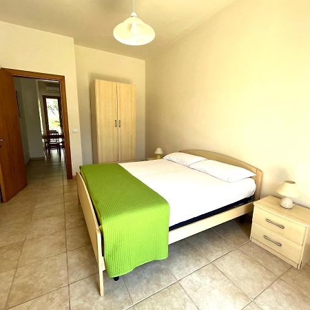 Blue Area Apartments - Fromhometosalento Torre dell'Orso Ngoại thất bức ảnh