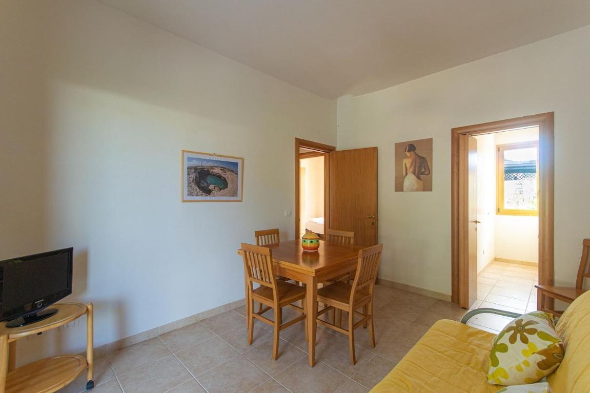 Blue Area Apartments - Fromhometosalento Torre dell'Orso Ngoại thất bức ảnh